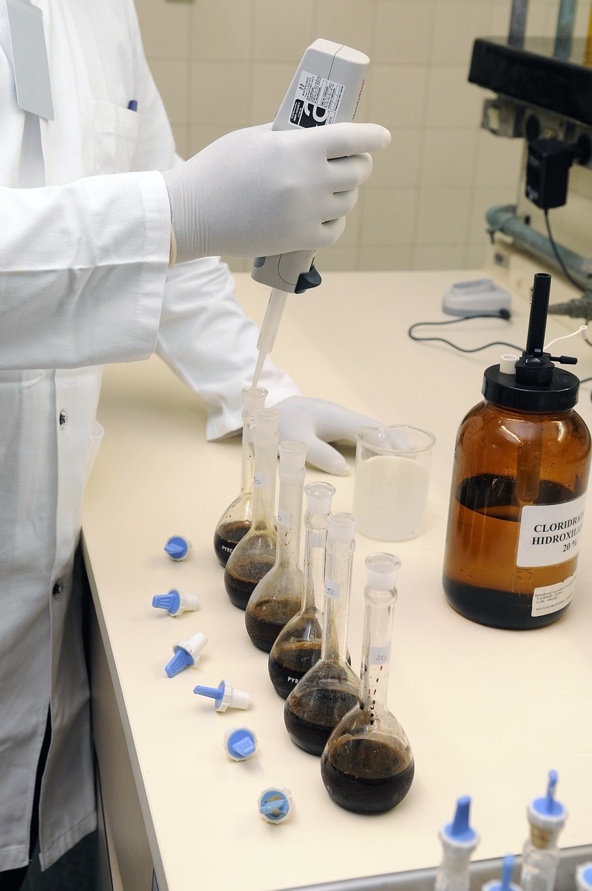 在聚酯型聚氨酯彈性體中應用耐水解專用催化劑延長其在戶外潮濕環(huán)境的壽命